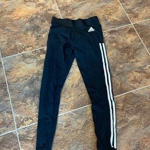 NWOT- ADIDAS leggings